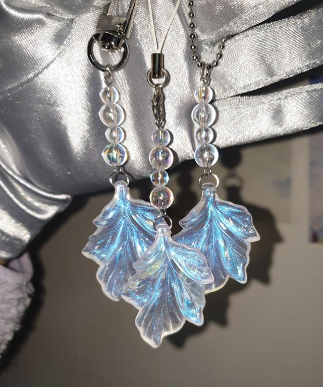 오로라 요정 여신 폰줄 키링 열쇠고리 투명 화이트 비즈 나뭇잎 진주펄 홀로그램 에어팟 버즈 휴대폰 폴라로이드 카메라 고리