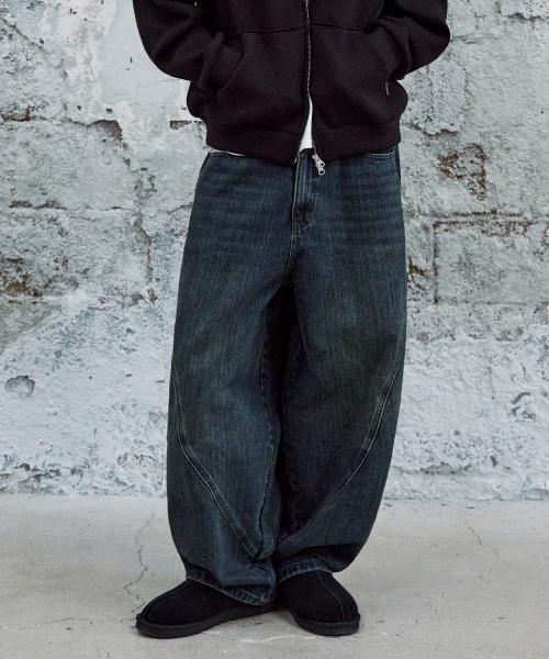 커브드 라인 아웃 슬랍 데님 팬츠 (다크 블루)