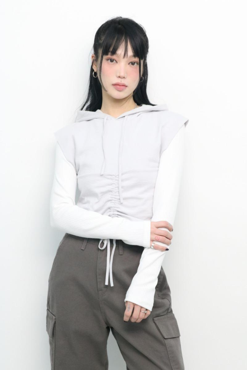 Front shirring crop hoodie