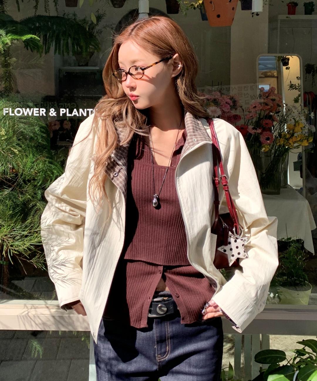 미쏘 [라이트VER예약판매]하이넥 체크 배색 점퍼_MIWJJG411B/MIWJJG51QB