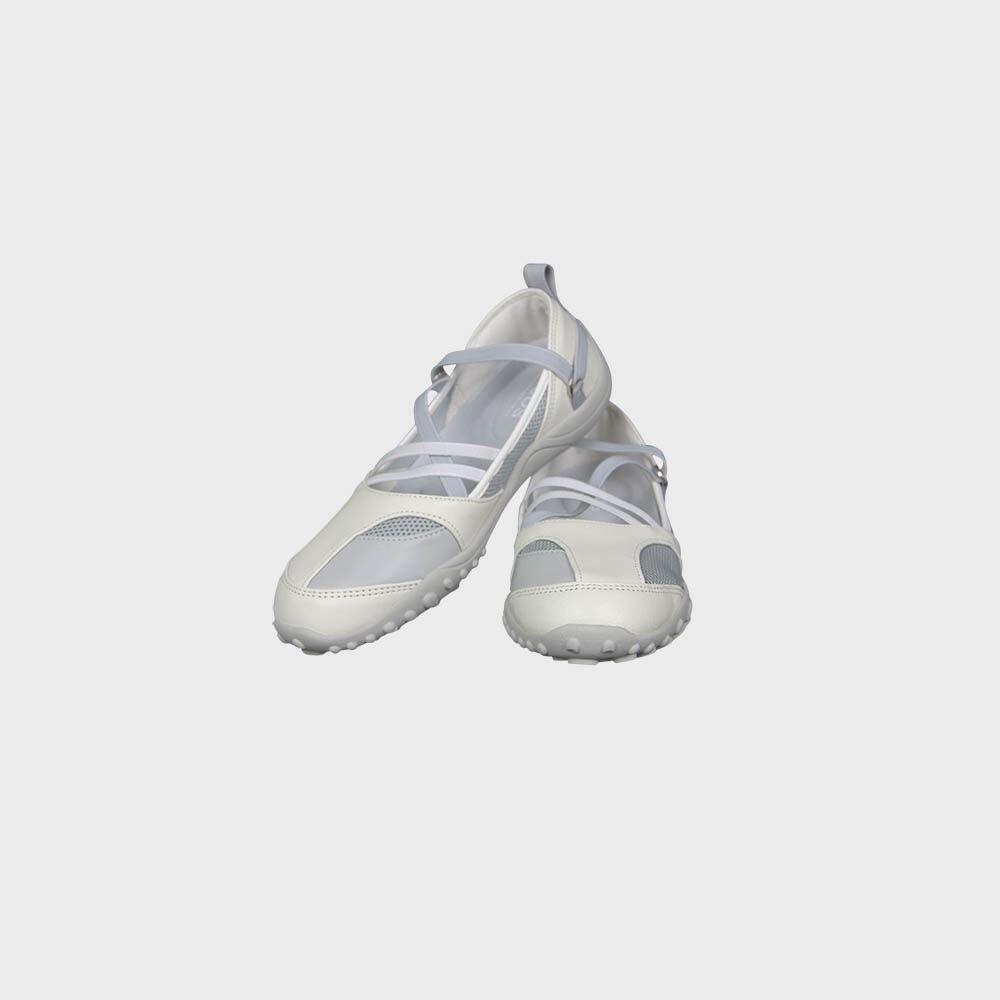 Strap Embossed Toe Shoes / Ivory