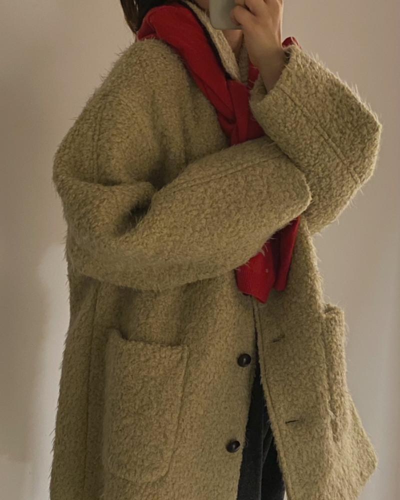 Basket 바스켓 플랫 하프 코트 부클 카라 금장 코트