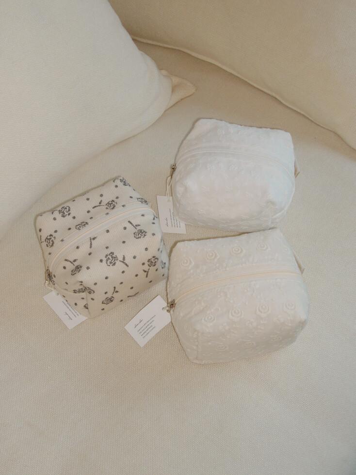 블룸 퍼프 파우치 (3컬러)