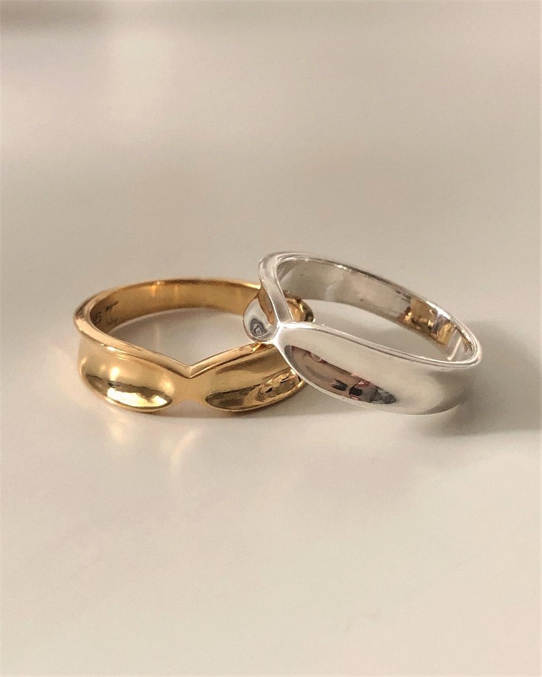 silver92.5 러블리 리본 매듭 오목 반지 - 2color