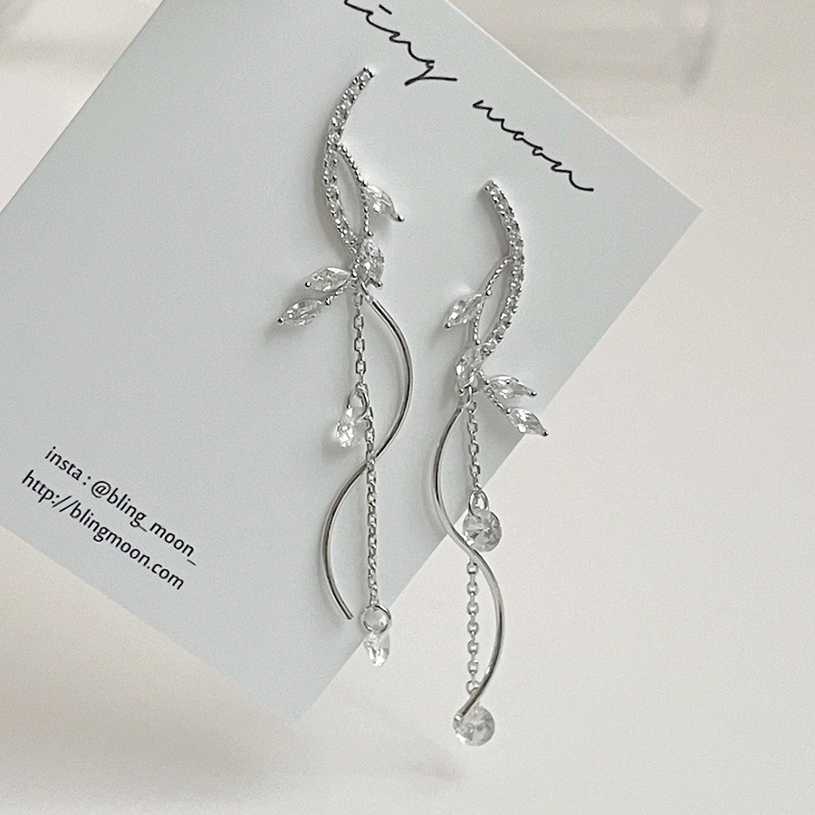 블링문 리프 웨이브 귀걸이 / 2 color / 웨딩 드롭 하객룩