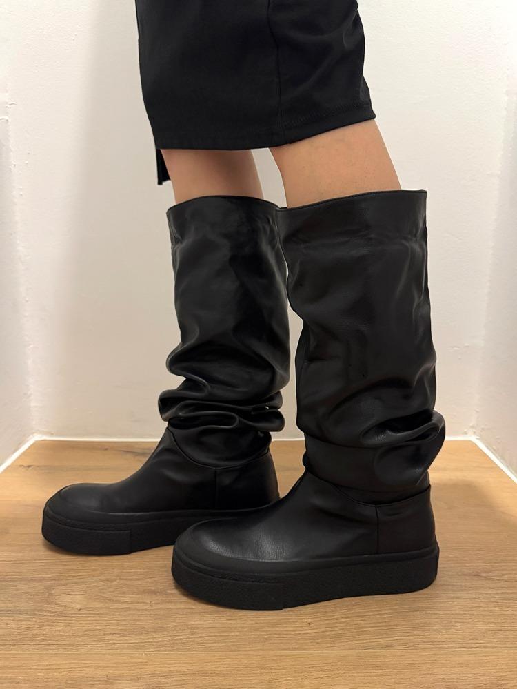 Round-Toe Leather Shirred Long Mid Boots