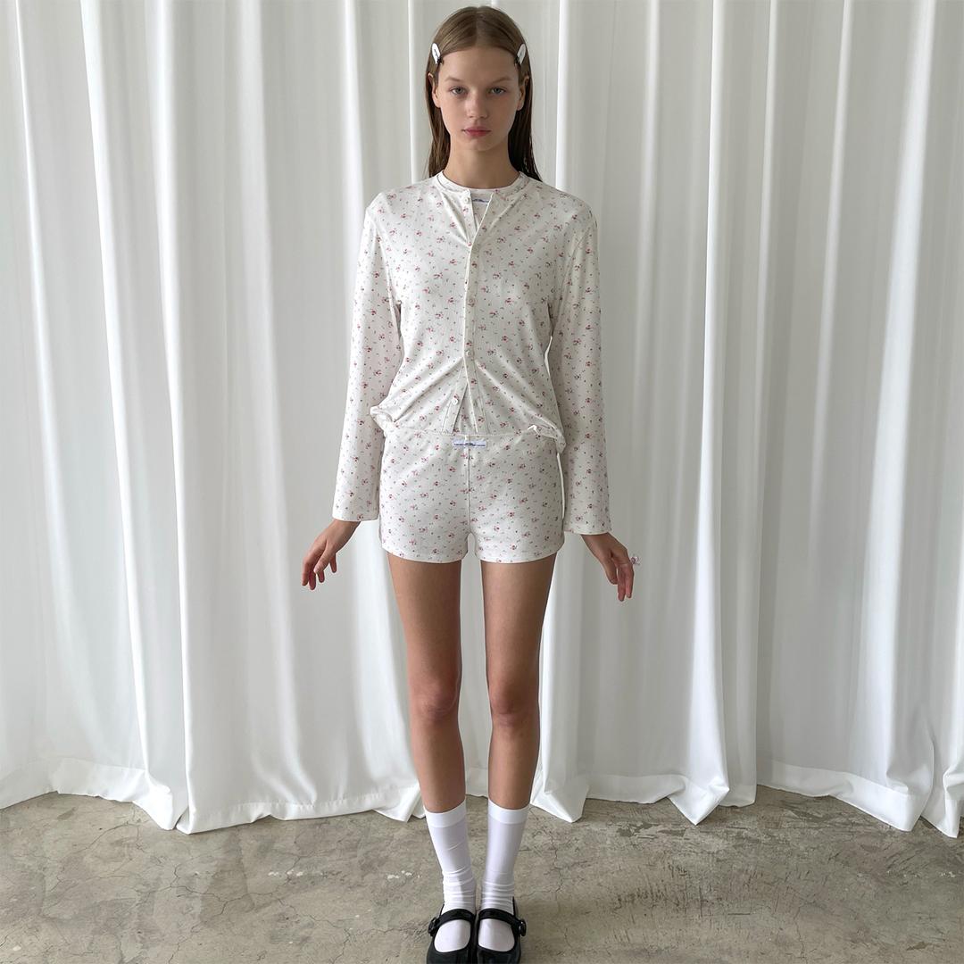 PFF GIRL small flower t-shirt + cardigan + shorts set 잔꽃 플라워 꽃무늬 티셔츠 반팔 가디건 숏팬츠 세트