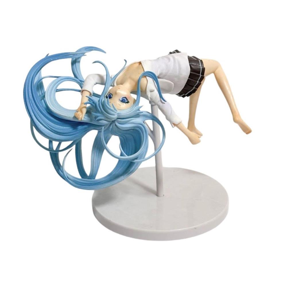 전파녀와 청춘남 토와 에리오 피규어