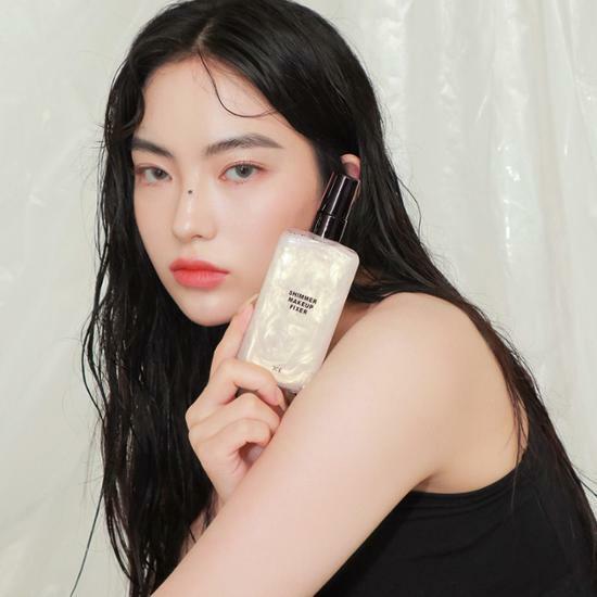 3CE 쉬머 메이크업 픽서