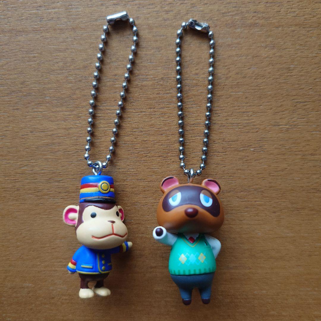 どうぶつの森 マスコットキーホルダーたぬきち 駅員