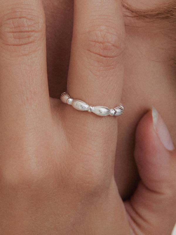 Vase ring