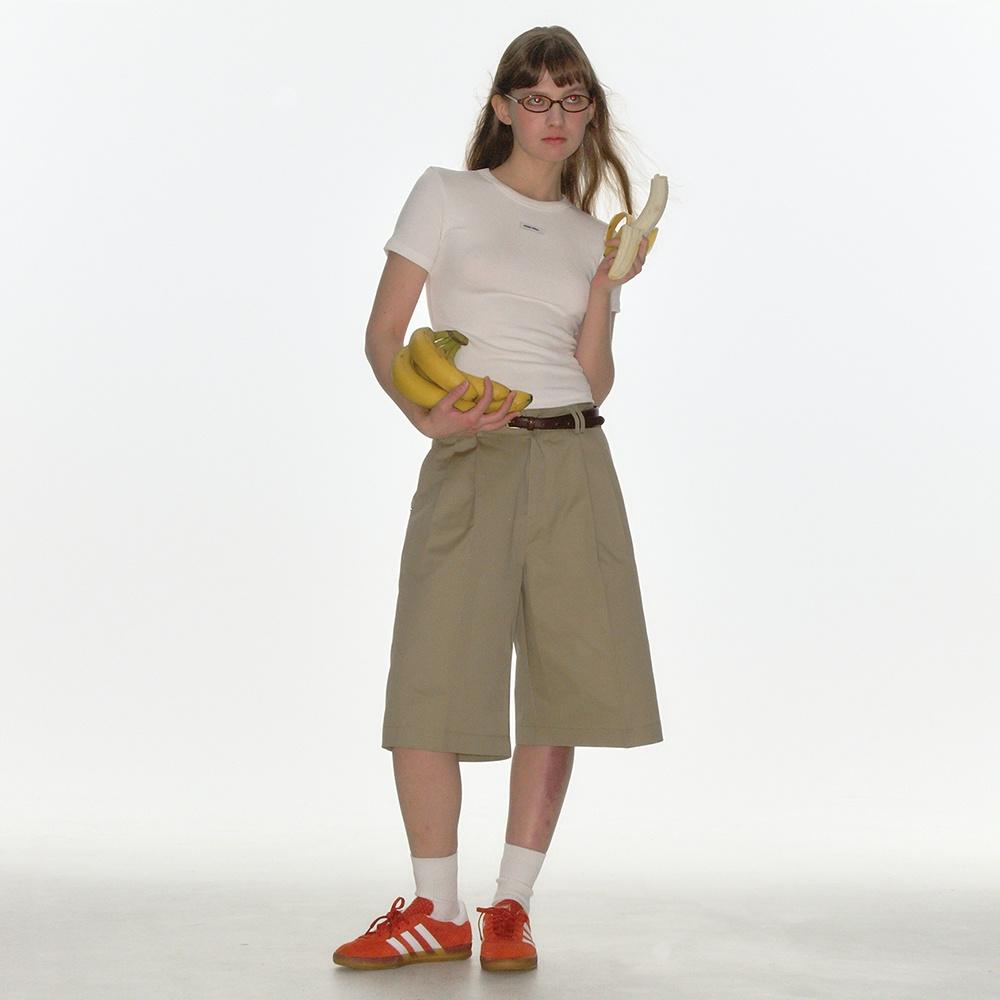 RIVET BERMUDA PANTS_BEIGE