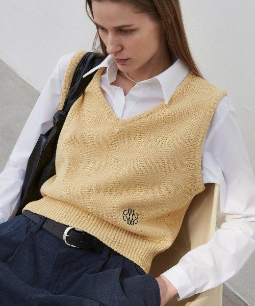 MODERN V NECK VEST_YELLOW