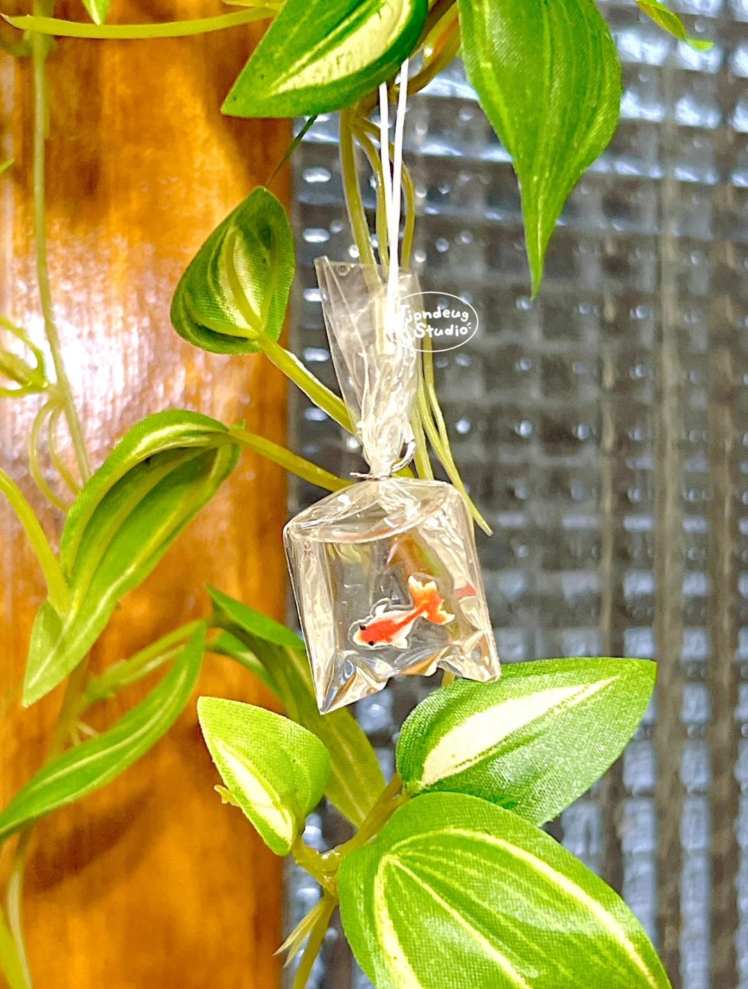 [싱그러운 여름/prop] 금붕어 키링🌿