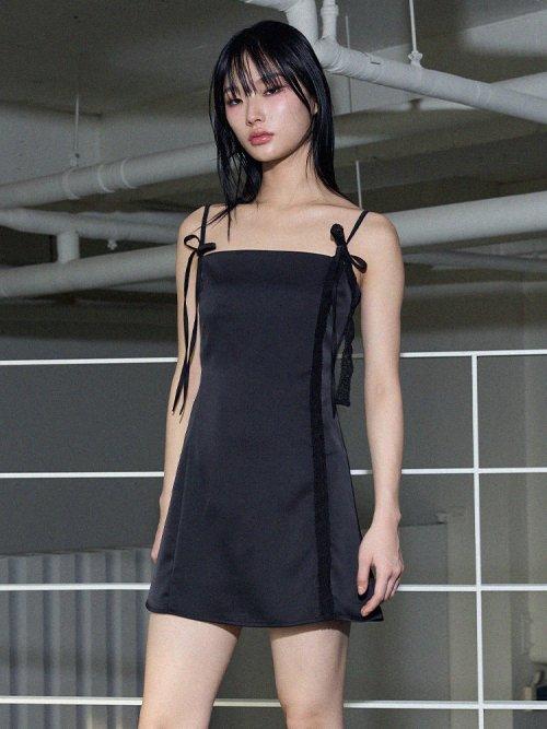아이토브 서울(ITOV SEOUL)  새틴 레이스 리본 미니원피스 BK - 사이즈 & 후기 | 무신사