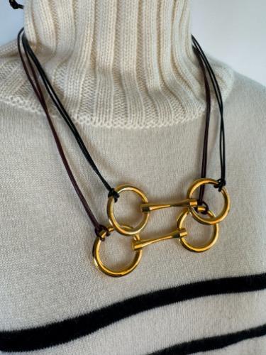 Le mors 목걸이 & 스카프링
