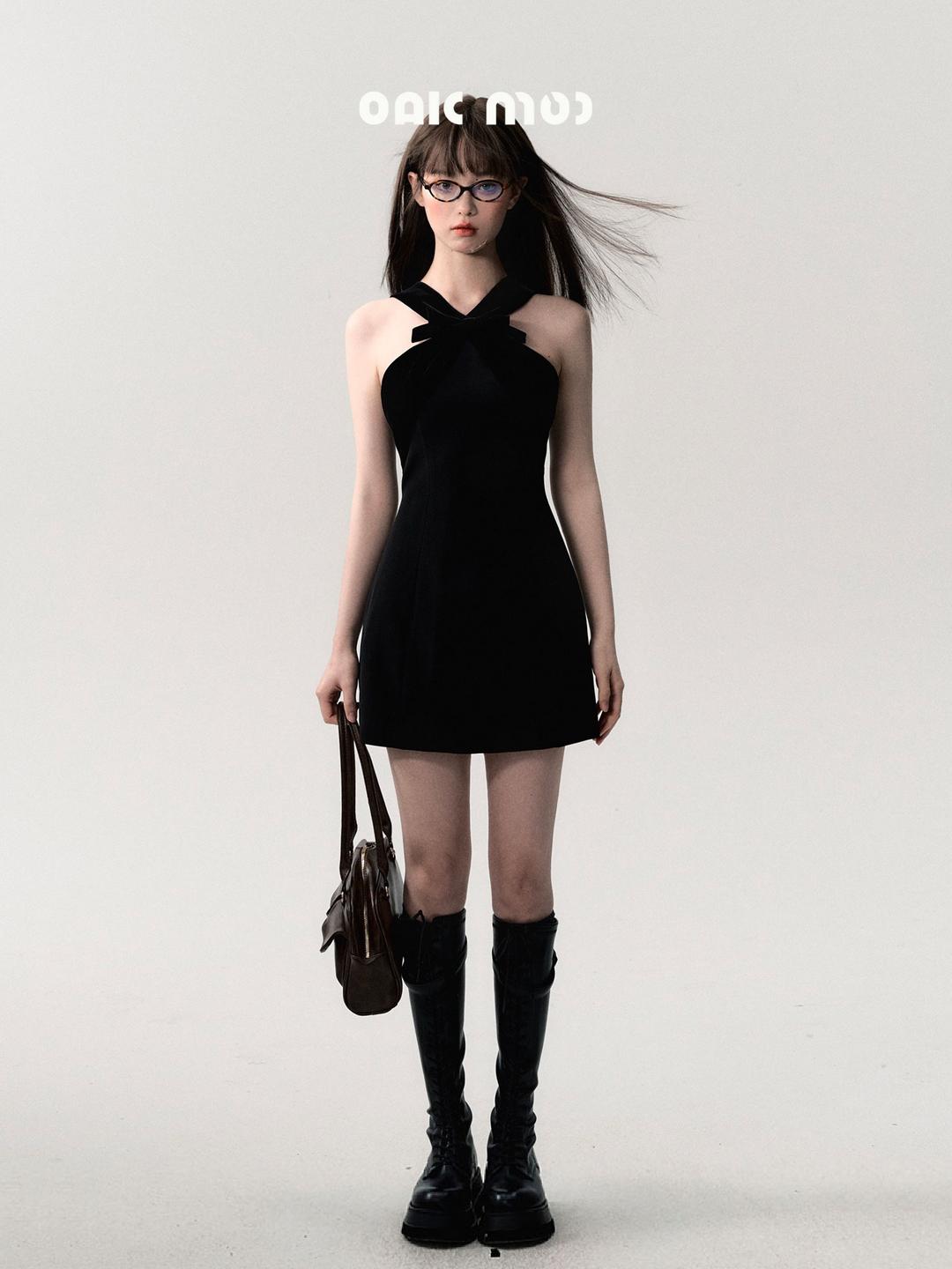 [OAK MOO] "Sweetness Content\" Bow Tie Dress