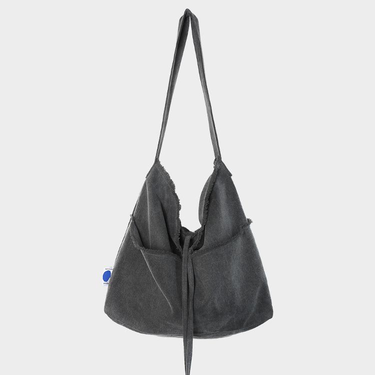 FRINGE HOBO BAG_PIGMENT CHARCOAL