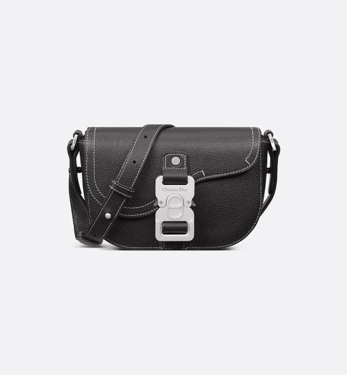 Saddle 스트랩 파우치