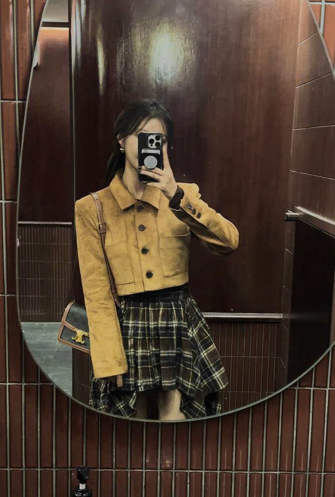 멜버른 크롭 스웨이드 자켓 2color 카라 버튼 단추 숏 가을 포켓 페미닌 데이트룩