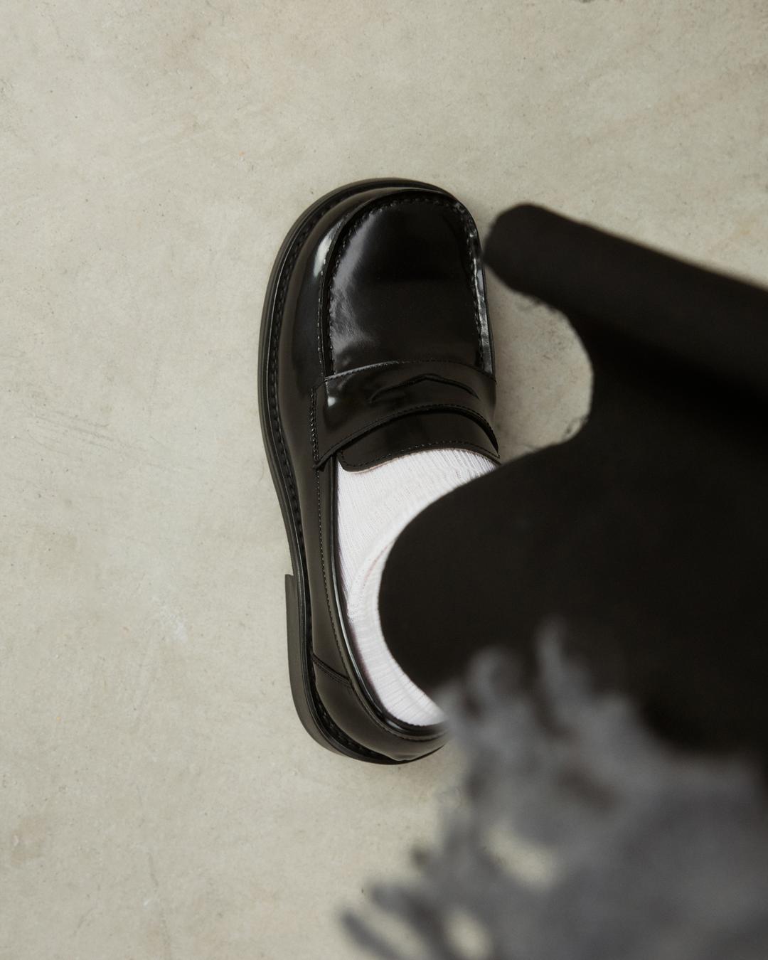 CLASSIC LOAFERS [ GLOSSY BLACK ]