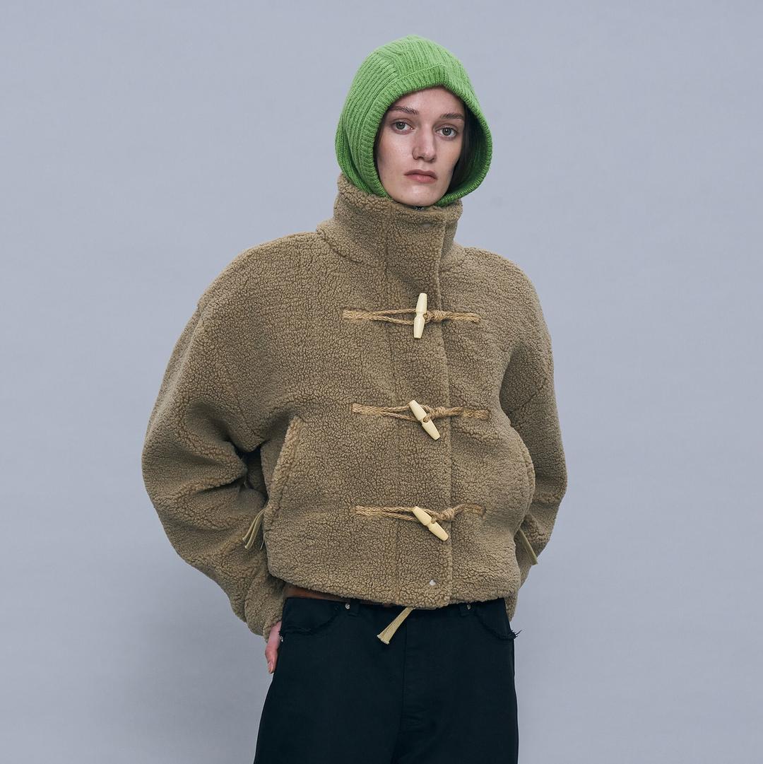 FLUFFY DUFFLE JACKET_BEIGE
