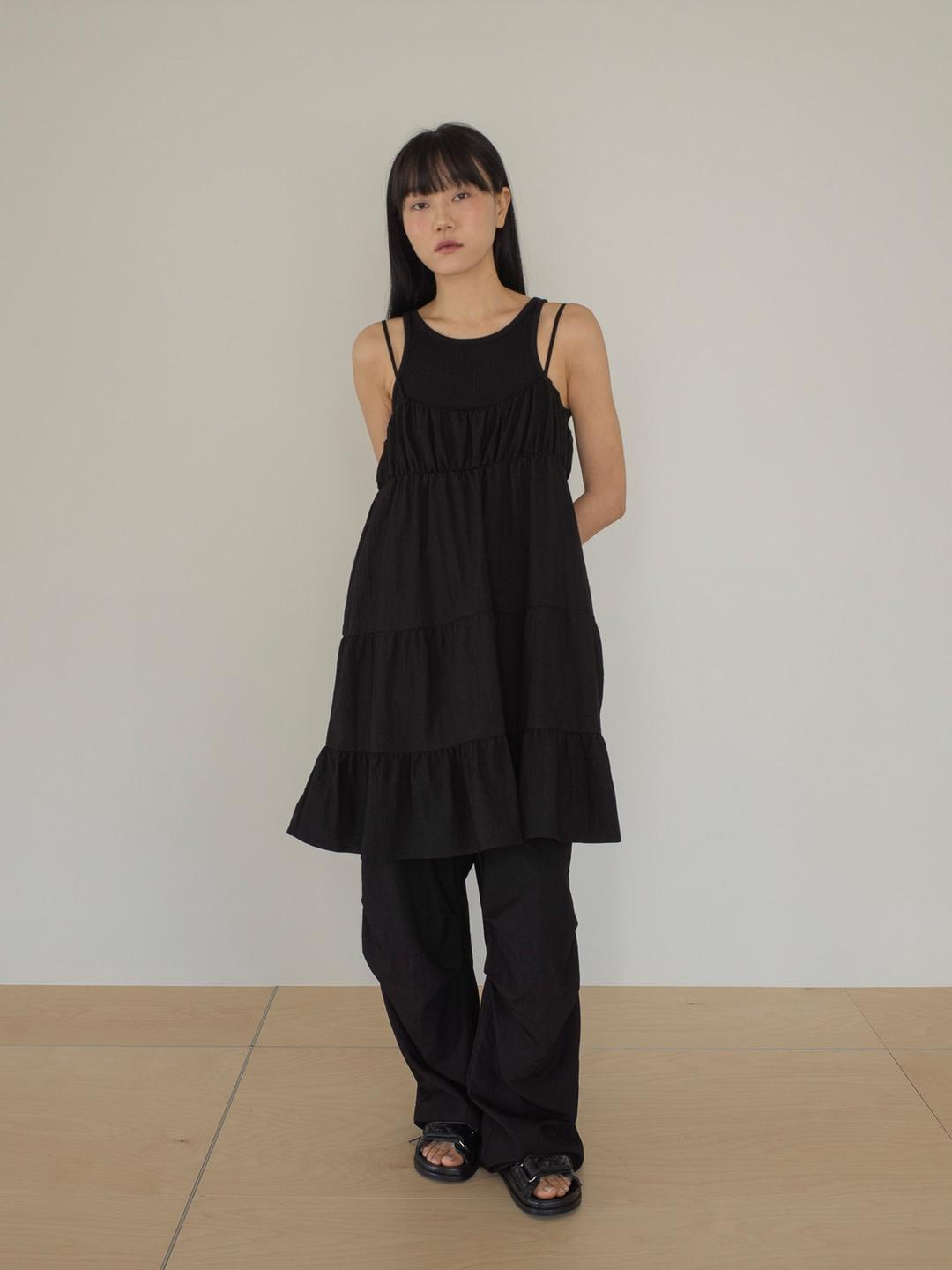 레이어드 셔링 원피스 - 블랙