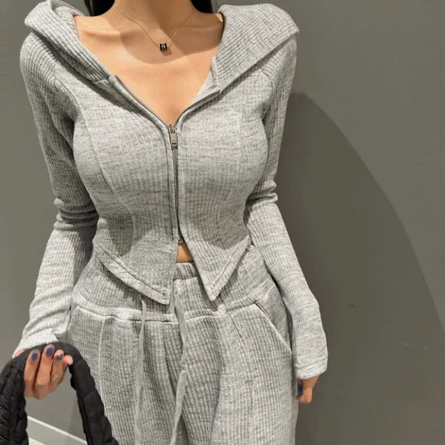 #-3kg!! [*전컬러당일배송*] 슬림 빅후드 오프숄더 셋업 (3color) 슬림핏 간절기 크롭 후드집업 오프숄더집업 롱 와이드팬츠 트레이닝세트