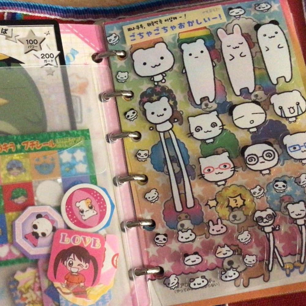 히나쿠우 뒤죽박죽 이상해 스티커