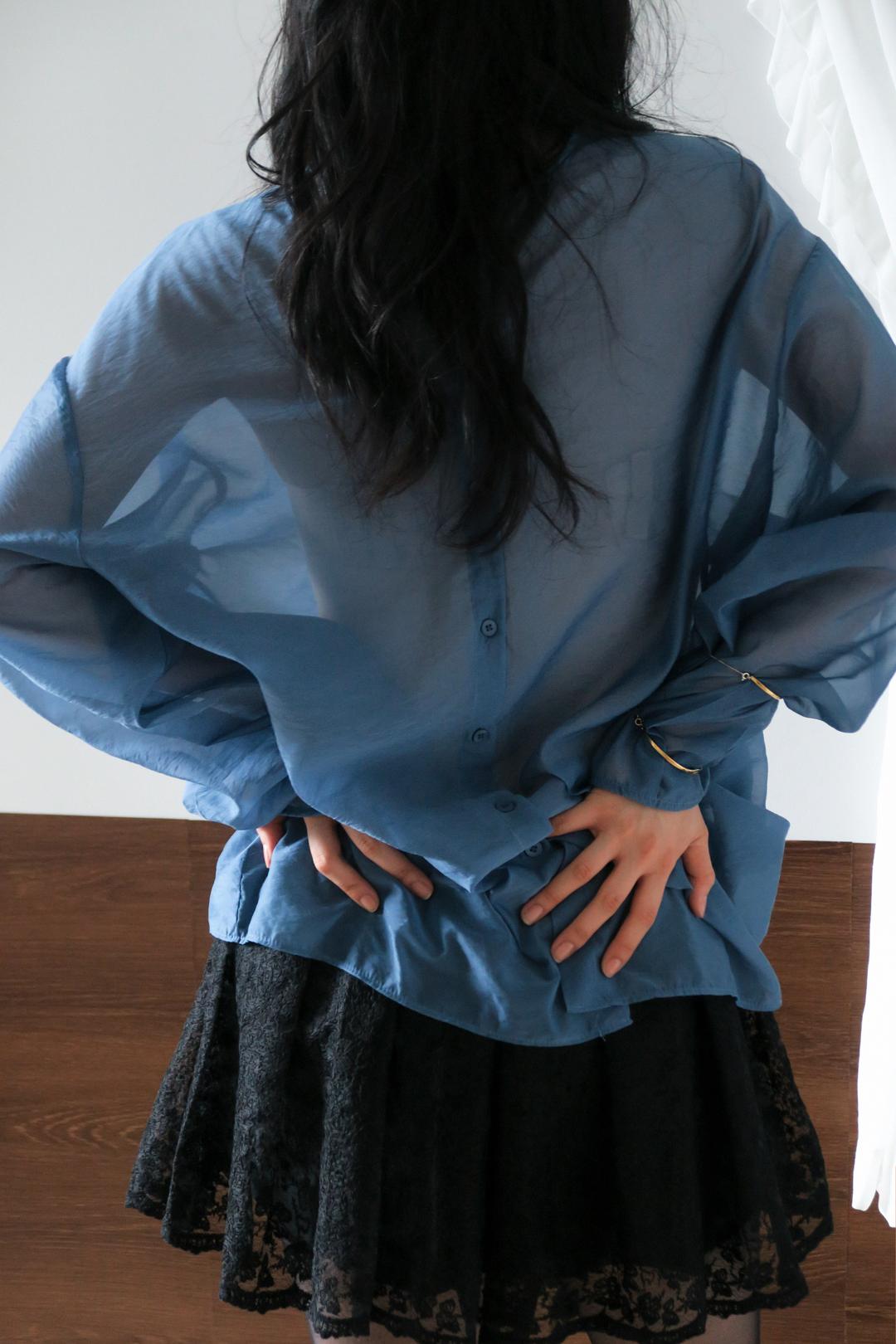 Oasen see-through button blouse