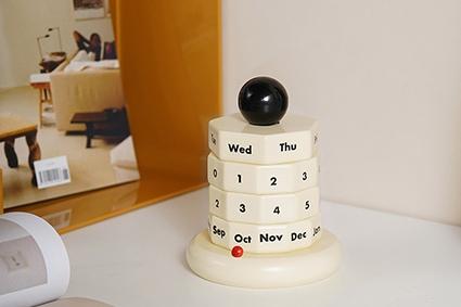 BY 만년 목각달력