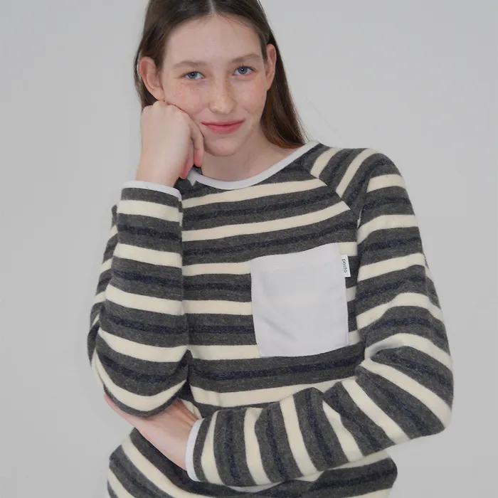 BRUSHED RAGLAN TOP DARK MOSS