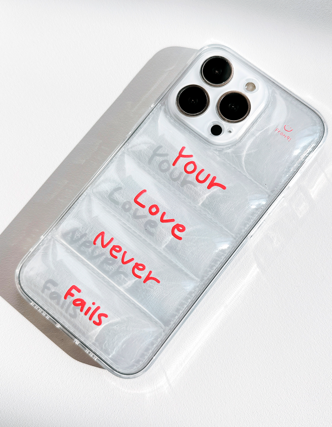 러브 네버 페일 (Love Never Fails) , 패딩케이스