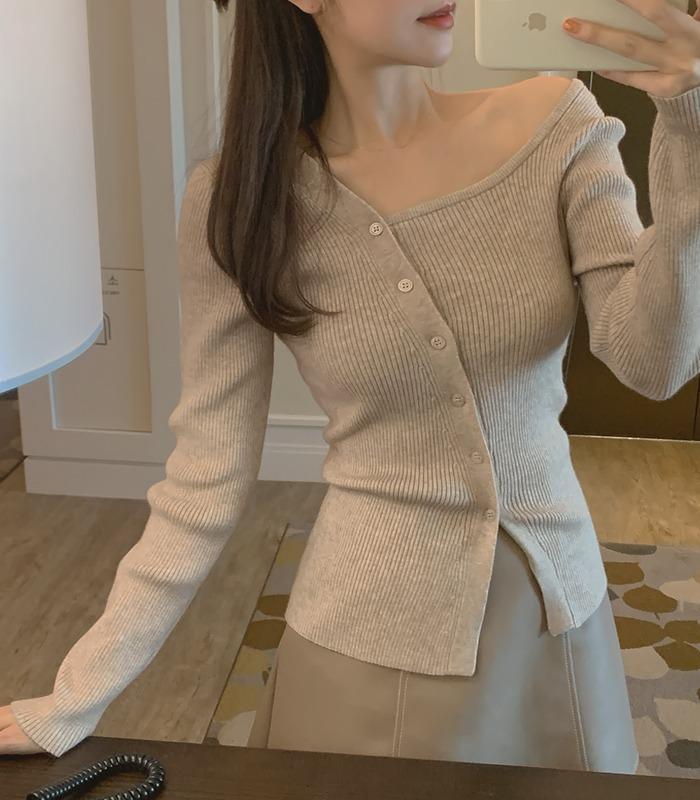 에브리모닝 하객룩🤎체르 언발 오프 가디건 니트