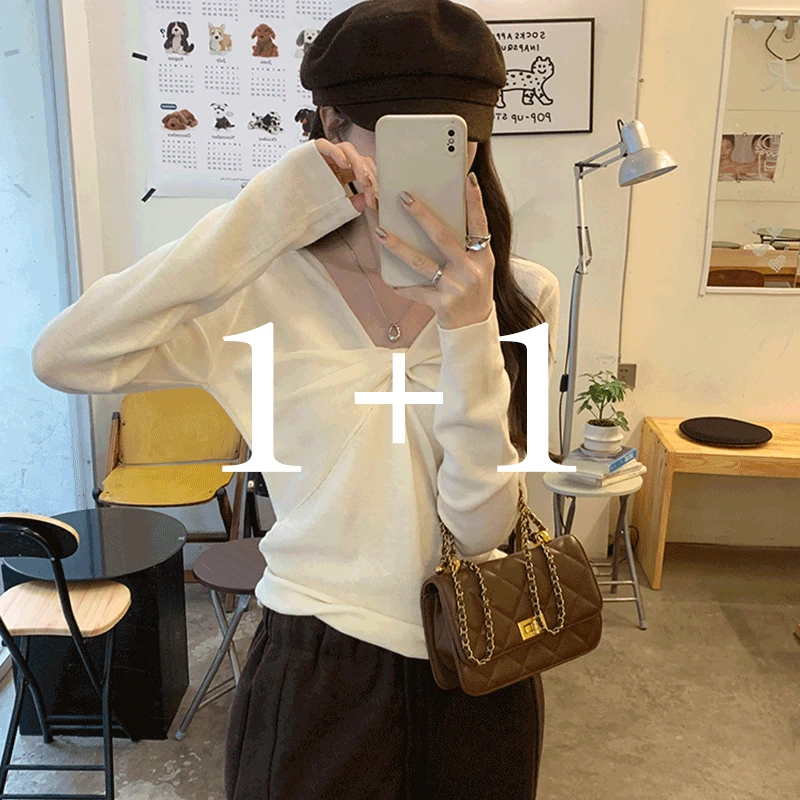 [1+1/5컬러/데일리룩] 포인트 매듭 꼬임 브이넥 니트 - kn34821