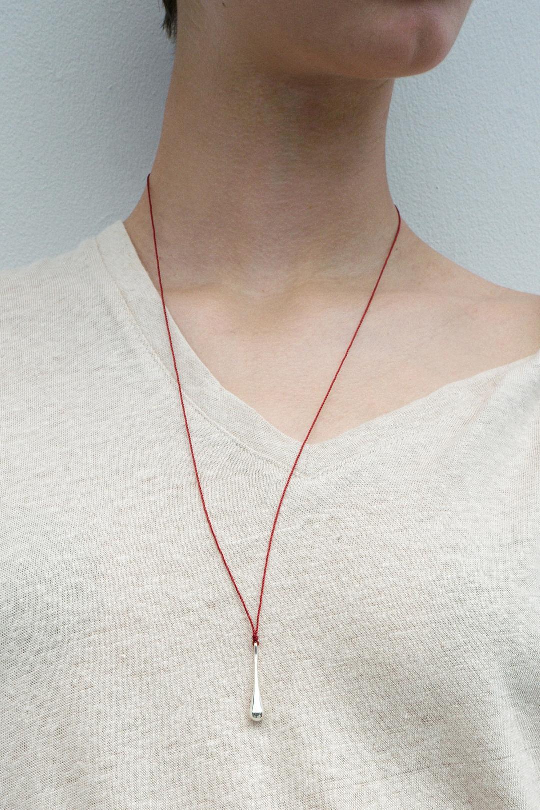 Silver Drop Red String Necklace (예약배송 2주)