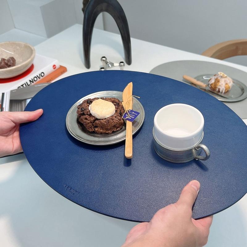 르엔미 에그 가죽트레이 라지사이즈 (테이블매트)