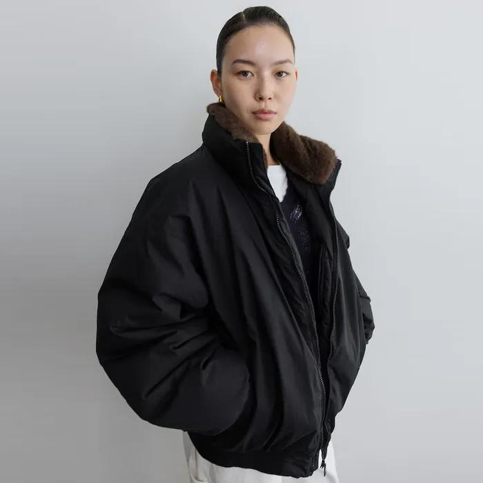 Unisex P2 Puffer Jacket  Black (TA6139A085)