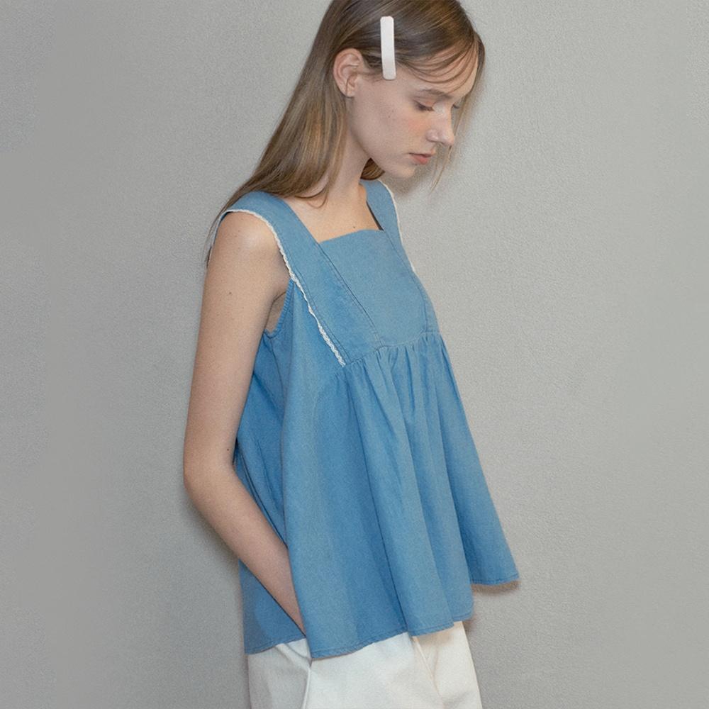 레이스 버튼 슬리브리스 블라우스_Chambray Blue