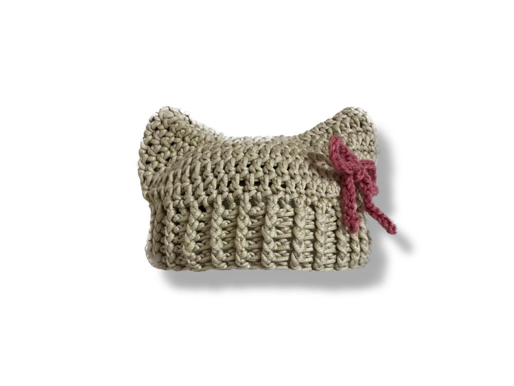 Aubrey ribbon cat beanie.