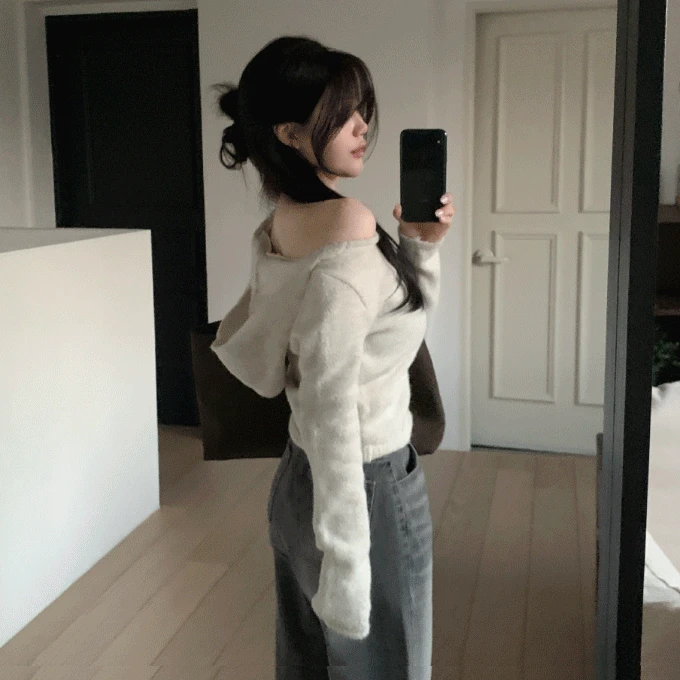 [자체제작] 체스넛 울8% 헤어리 후드 크롭 니트 -5 color