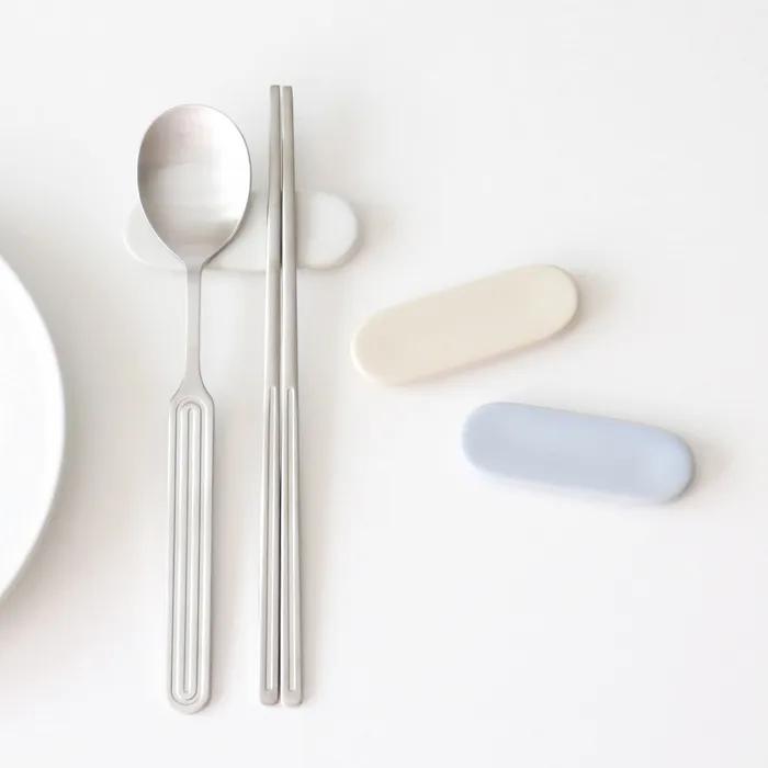 사티느 수저받침 3컬러