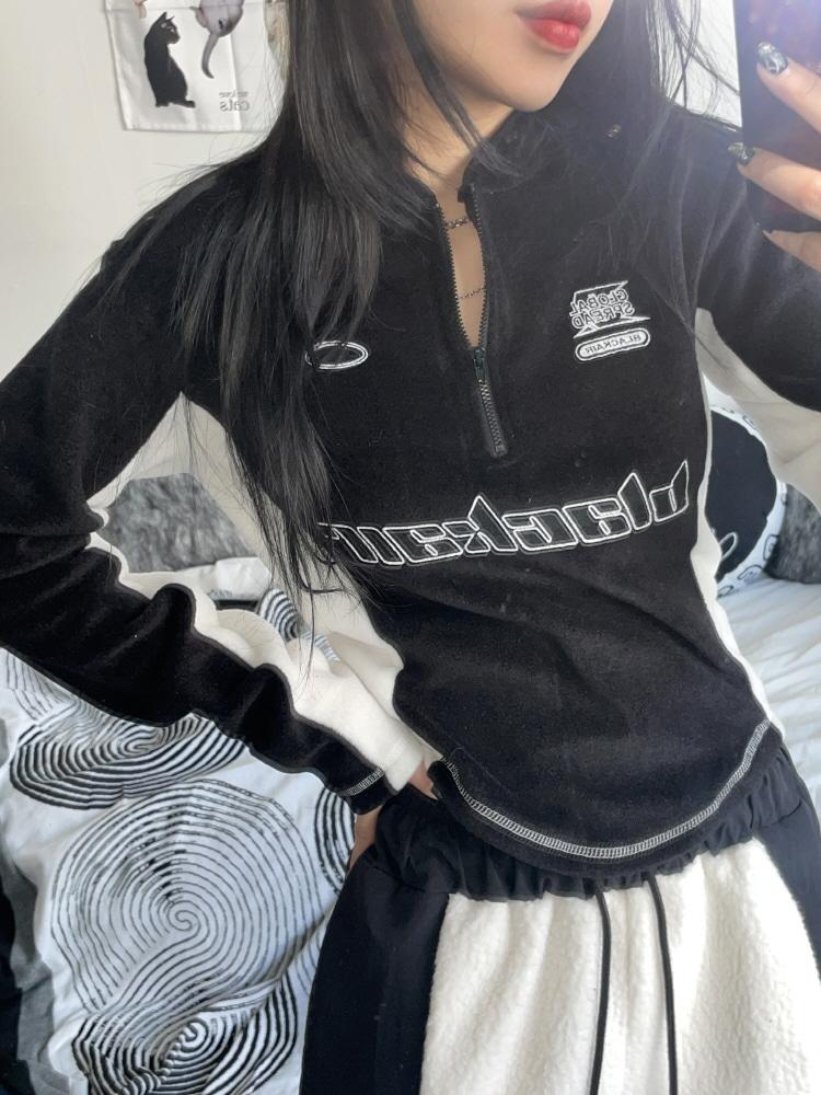 [재진행]y2k 플리스 오버로크 하프 집업(2color/3-5일 여유주문)