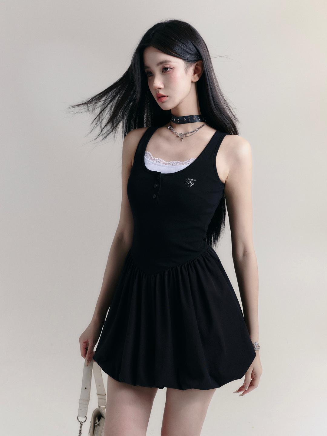 [FRAGILE HEART] Trimming black fake two-piece dress