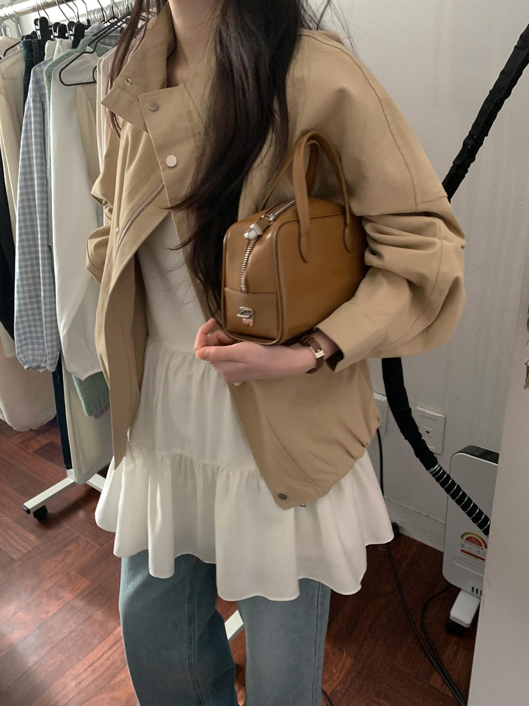 모너프 하네 프릴 레이어드 원피스 1color