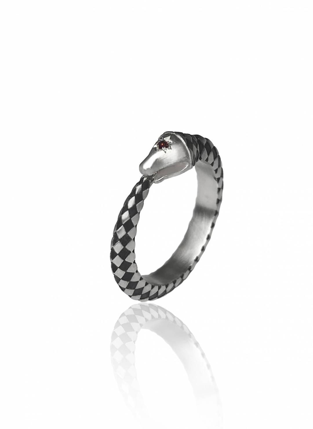 게브 가넷 유화 3mm 뱀반지