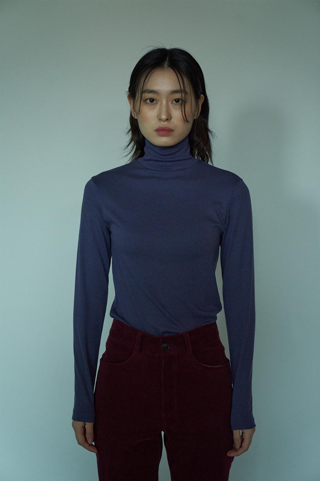 Wool tencel turtle neck(blue)