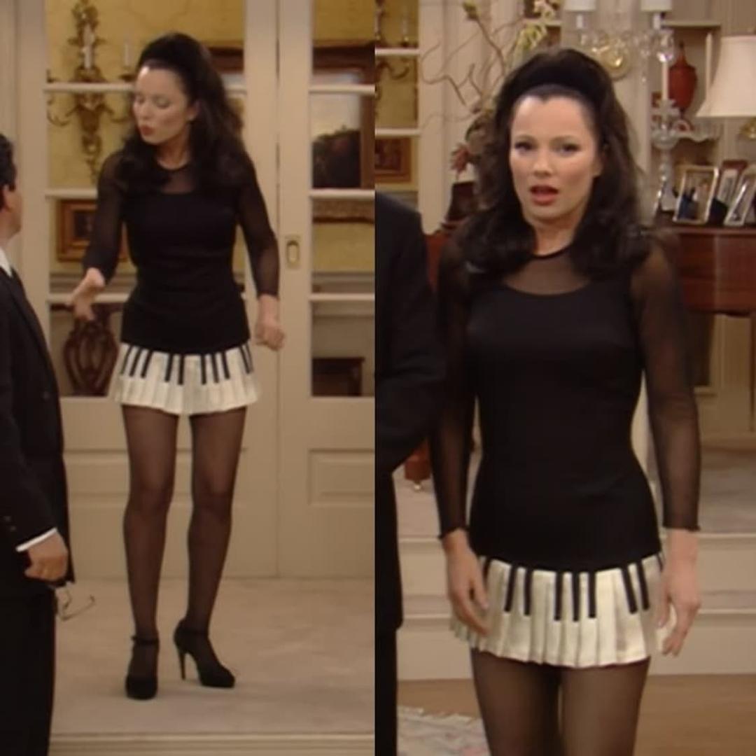 Moschino 90’s Piano Pleats Skirt *Rare | 후루츠패밀리