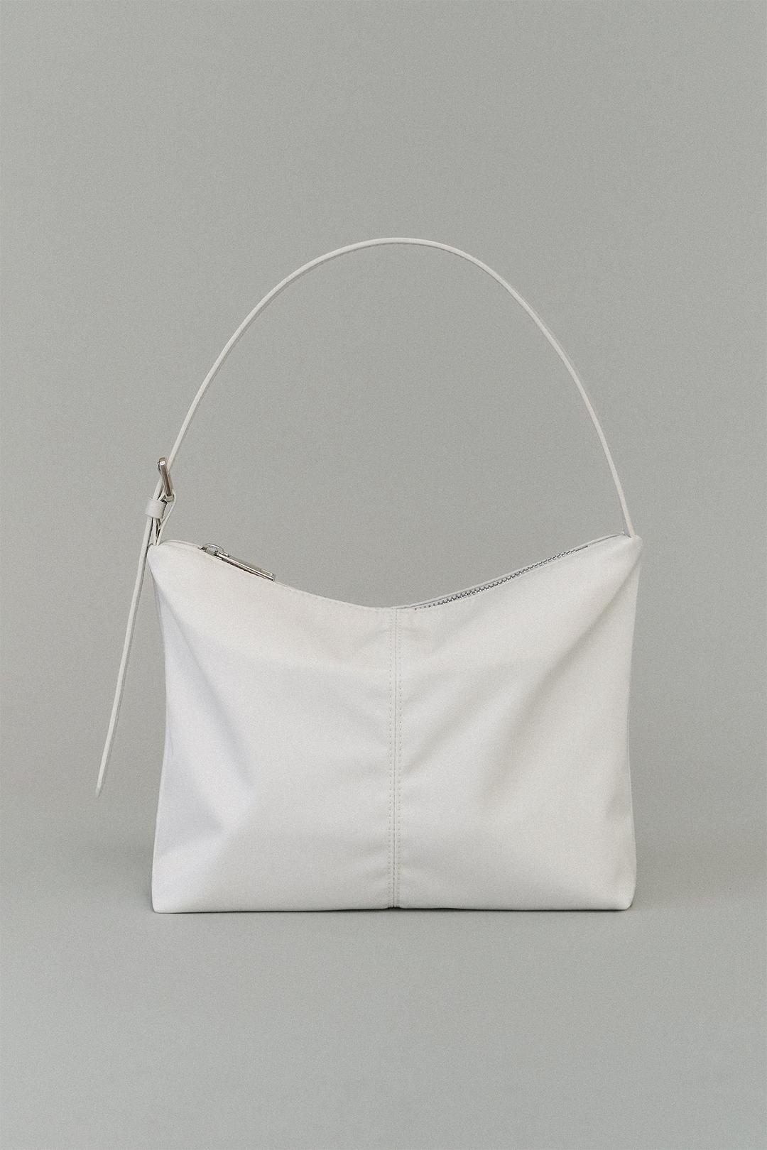 [3/10 순차발송] Nylon shoulder bag (white)
