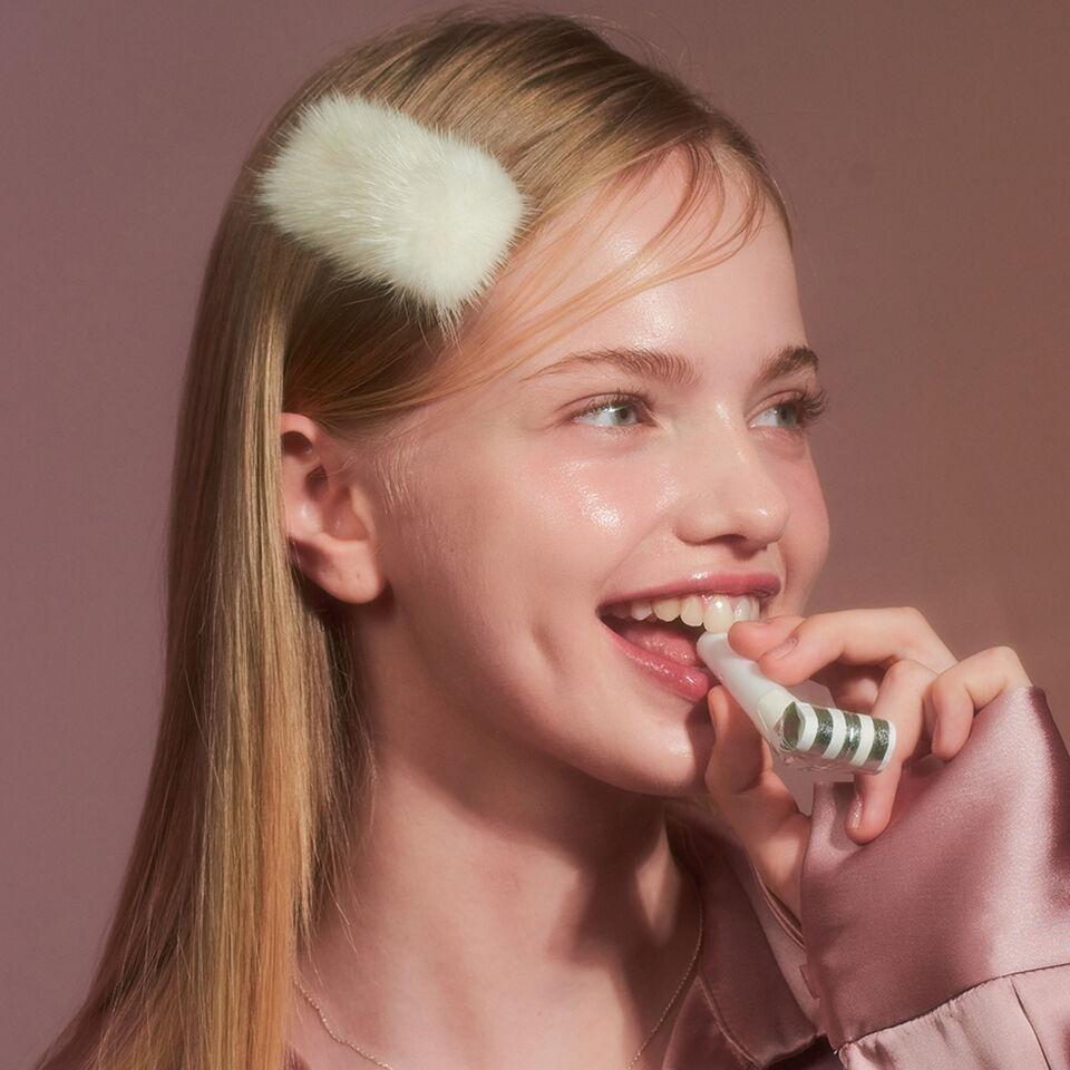 [레드벨벳 예리 착용] mushy mink hairpin_white
